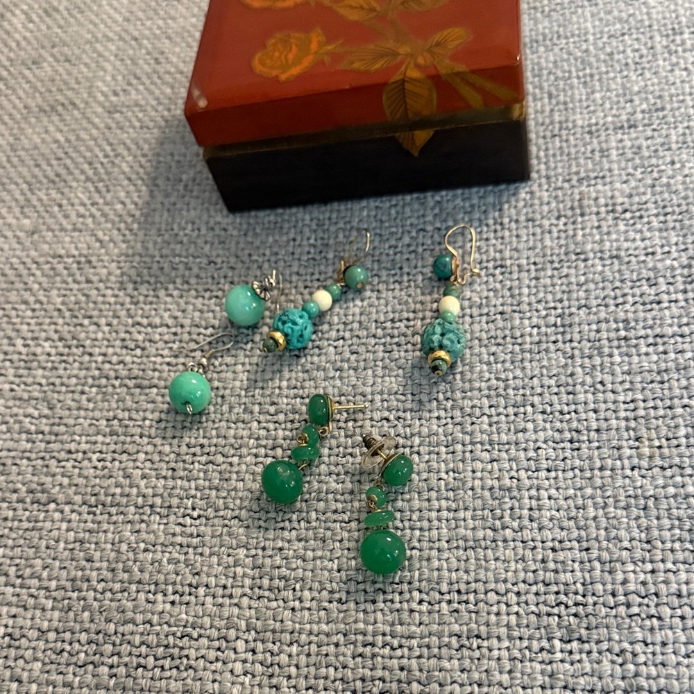 Elegant Green Beaded Earrings Set